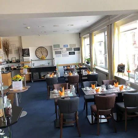 Hotel Peterchens Mondfahrt 3*