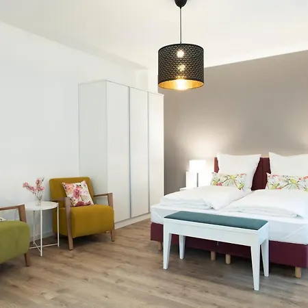 Aparthotel Am Bahnhof In *