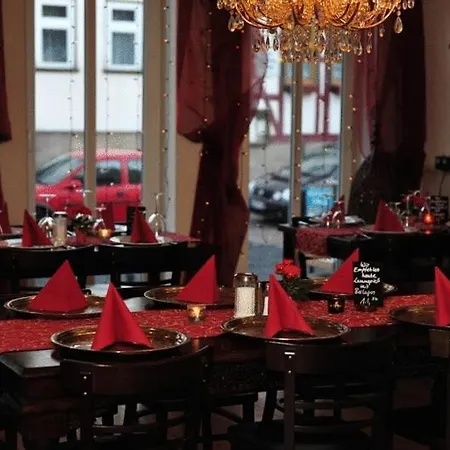Hirsch Garni 2*
