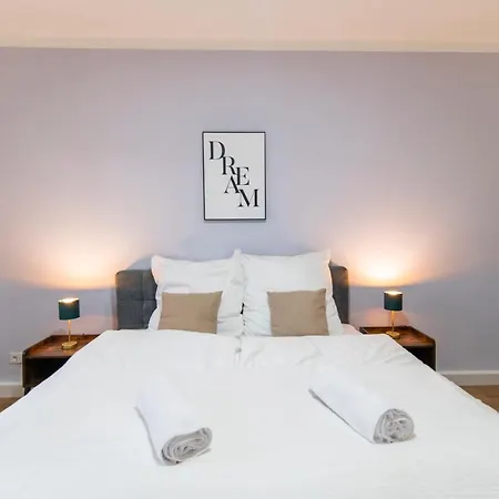 Peter - 90qm, 3 Schlafzimmer, Kueche, Wohnzimmer, Balkon, Netflix Apartamento Fulda