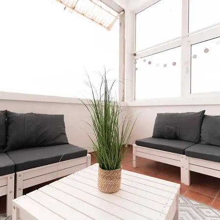 Apartamento Peter - 90qm, 3 Schlafzimmer, Kueche, Wohnzimmer, Balkon, Netflix