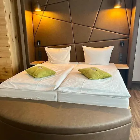 Metzgerei Drei Linden Hotel