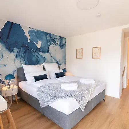 Apartment Peter - Mit Eigenem Eingang I 30qm I Zentrale Lage I Bad I Kueche I Terrasse I Tv