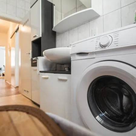 Nest - Hell Und Gemuetlich Im Herzen Fuldas Apartment *