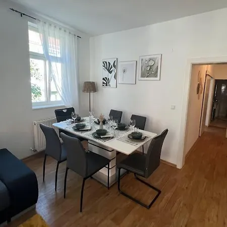 Nest - Hell Und Gemuetlich Im Herzen Fuldas Apartment