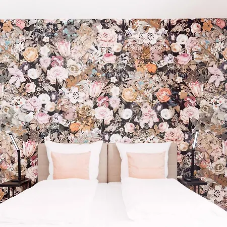 Aparthotel House Of Blooms *