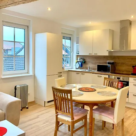 Apartment Heimat: Cozy Altstadt With Netflix & Wlan *