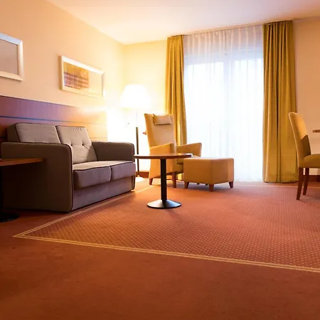 Hotel Mitte 4*