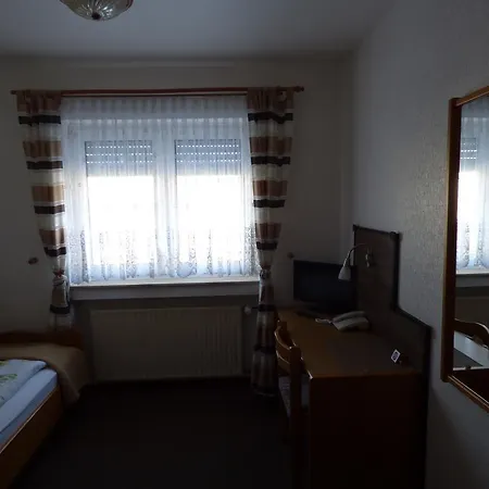 Hotel Nussknacker 2*