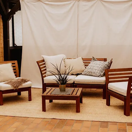 Zentrales Haeuschen Mit Garten Holiday home Fulda