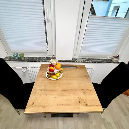 Luckenberg Apartment *