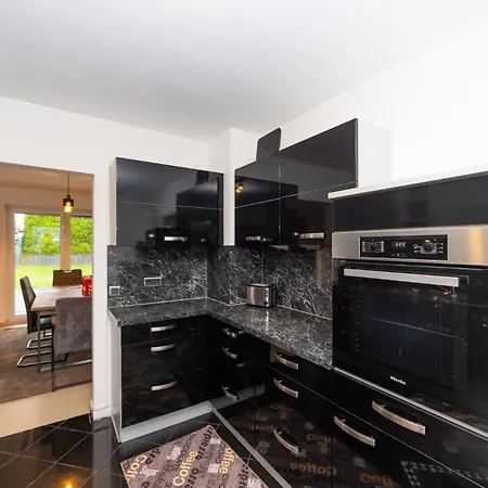 Fuldaer Residenz Homestay *