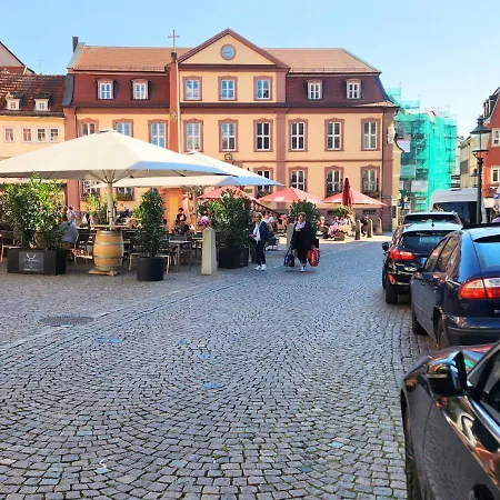 Apartment Living La Christal Mit Workspace & Games *
