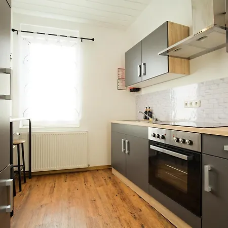 Living La Christal Mit Workspace & Games Apartment *