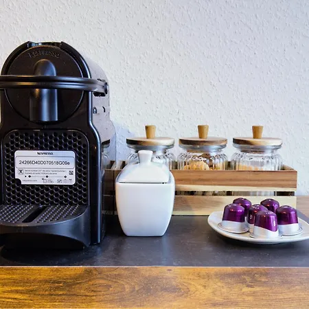 Apartment Living La Christal Mit Workspace & Games *