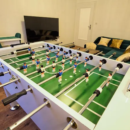 Apartment Living La Christal Mit Workspace & Games Fulda