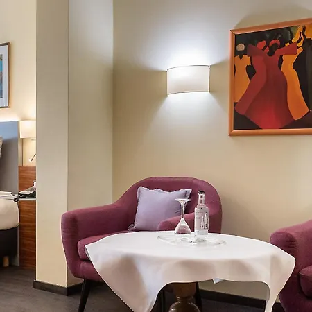 Romantichotel Goldener Karpfen Hotel