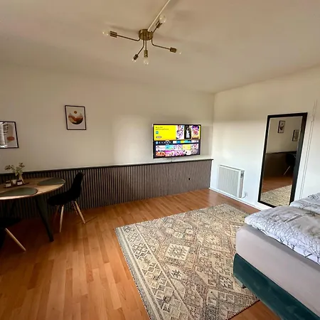 Apartment No 3 *