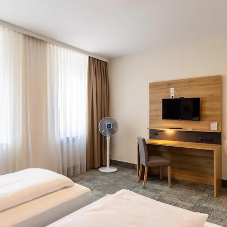 Lenz Hotel 3*