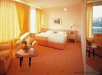 Hotel Esperanto Kongress- Und Kulturzentrum 4*