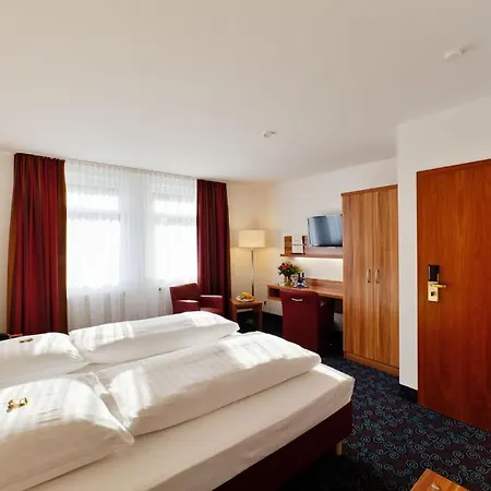 Am Dom Hotel 3*