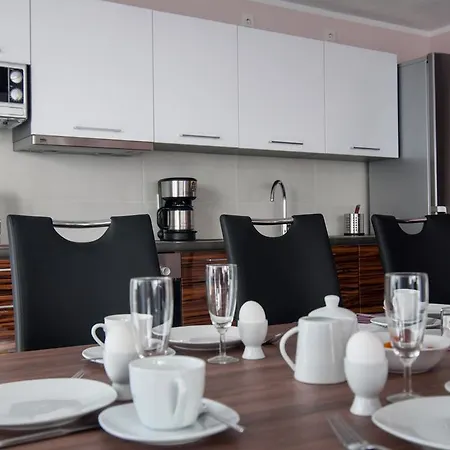 Casa de hóspedes Komfortable Apartment-wohnung *