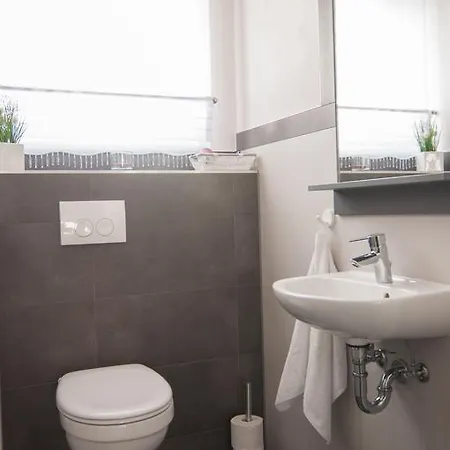 Komfortable Apartment-wohnung Casa de hóspedes