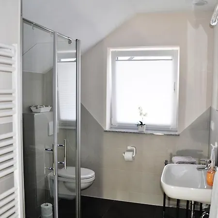 Casa de hóspedes Komfortable Apartment-wohnung *