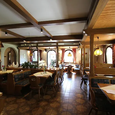Fruhstuckshotel Grillenburg Hotel Fulda