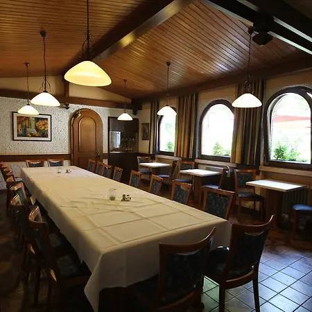 Fruhstuckshotel Grillenburg 3*