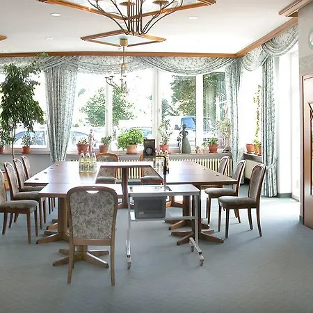 Hotel Lenz 3*