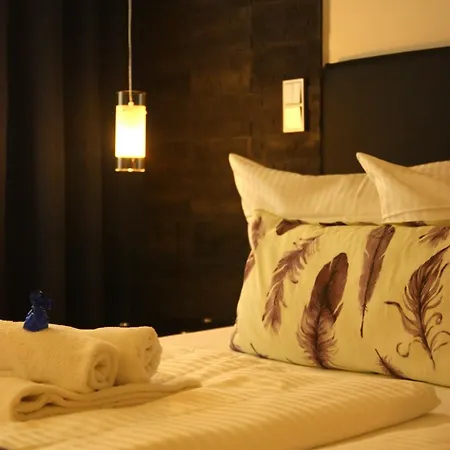 Hotel Am Schloss 3*
