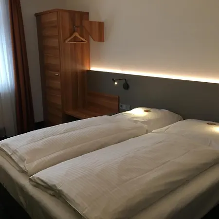 Am Dom Hotel 3*
