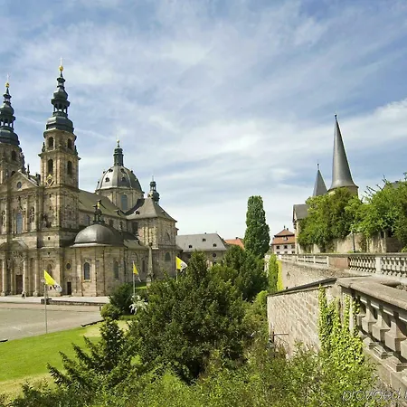 Mitte 4*